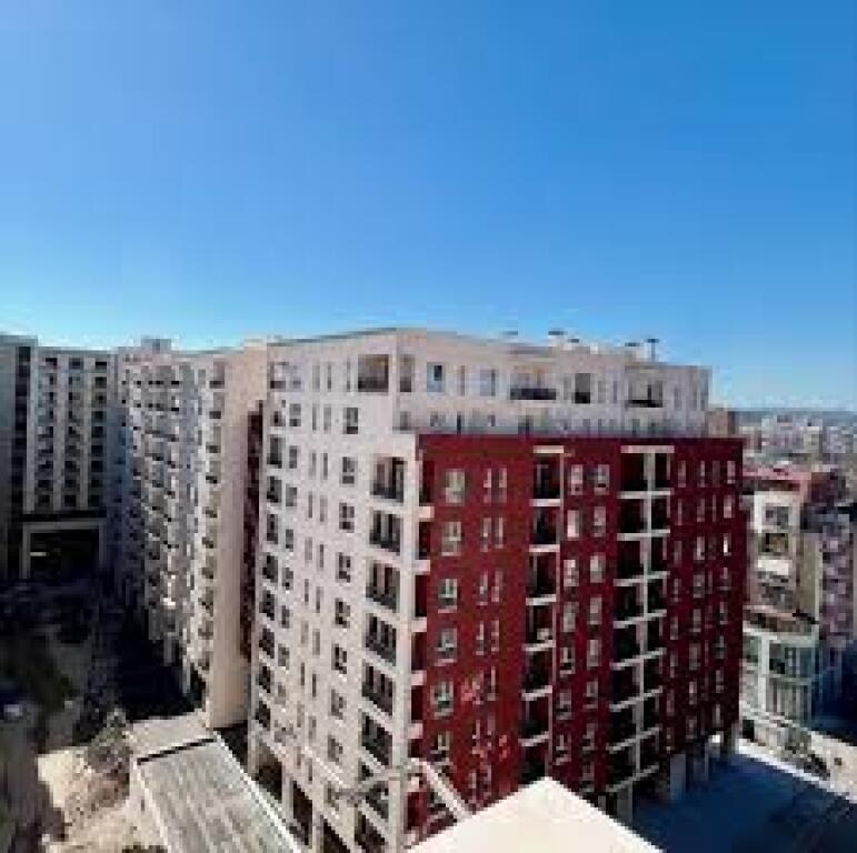 🏡 Shitet apartament 2+1 te Kompleksi Aura, Rruga Dritan Hoxha