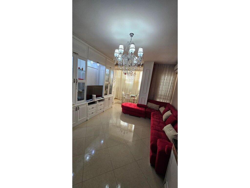 Apartament 2+1+2T Me Qira te Ish Rajoni Durrës - 600€ | 86 m²
