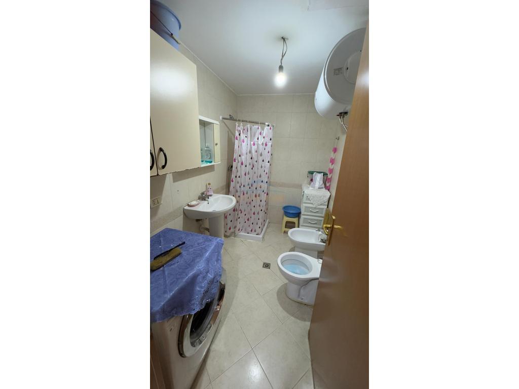 Qera, Apartament 1+1, Rruga e Bogdaneve, Tirane