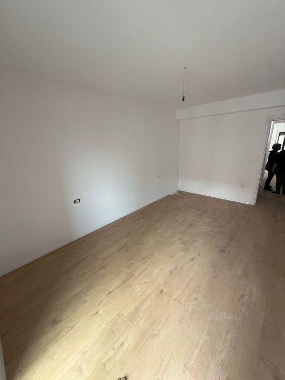 *PREZZO DI LIQUIDAZIONE* APPARTAMENTO 1+1 IN VENDITA ALLA RESIDENZA KODRA E DIELLIT 2