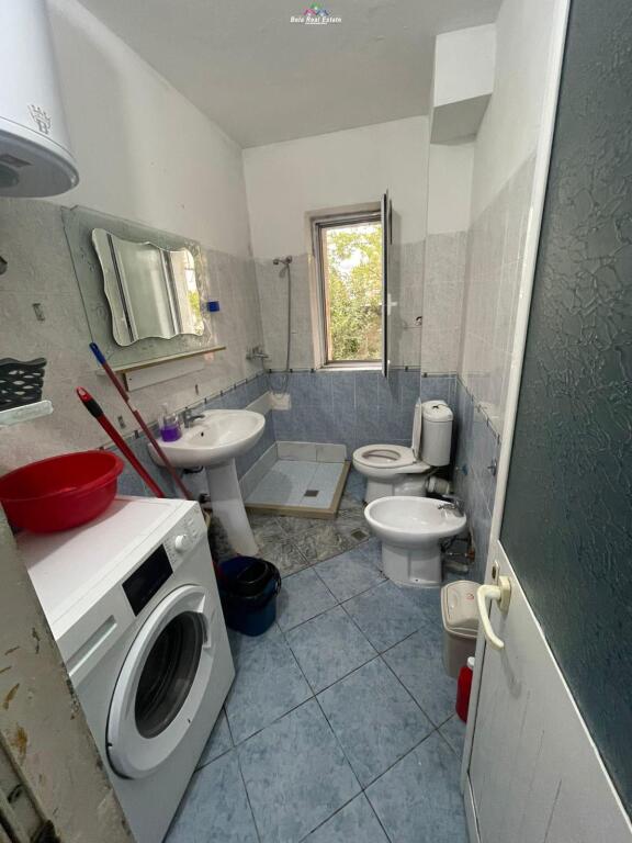 Aparament Me Qera 1+1 Tek Ish-Tregu Elektrik (ID B211387) Tirane
