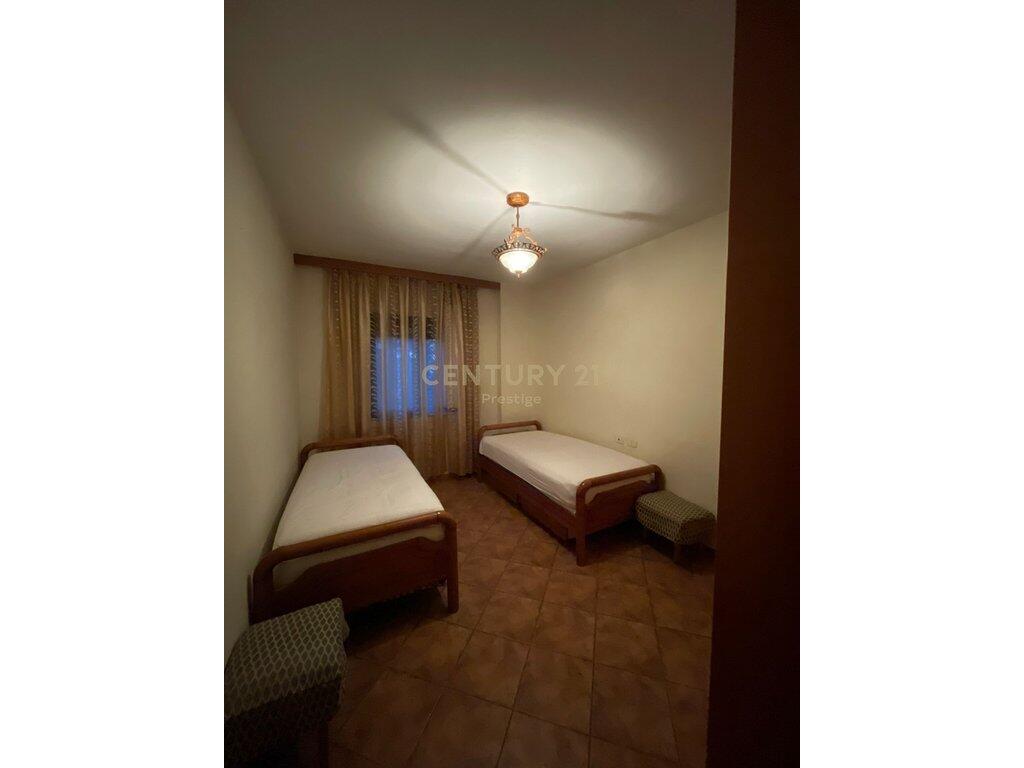 APARTMENT 2+1 FOR RENT, UNITED SCHOOL, TIRANA!