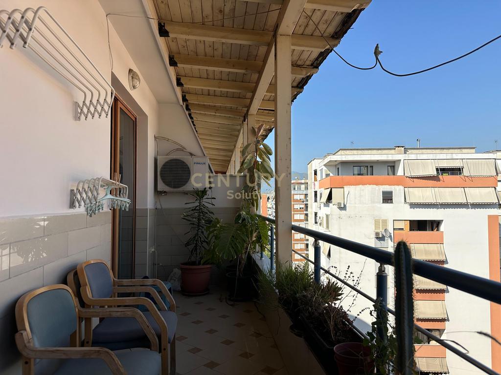 APARTMENT 3+1+2+ PARKING SPACE FOR RENT IN ASTIR!