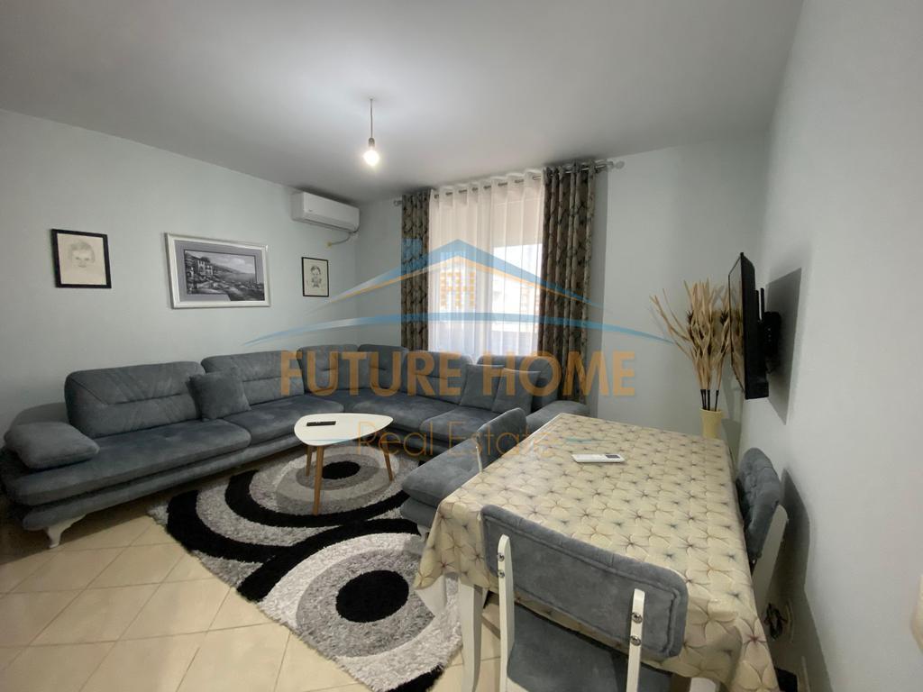 Shitet, Apartament 1+1, Misto Mame