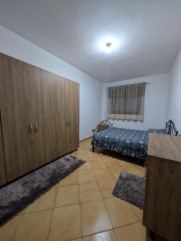 In affitto 2+1+1 Fresku 450 mila lek