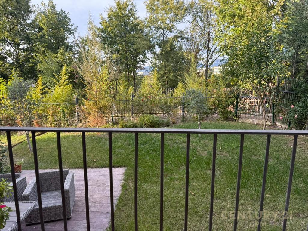 APARTAMENT ME QIRA 3+1+2+2 POSTE PARKIMI,TEK SECRET GARDEN!