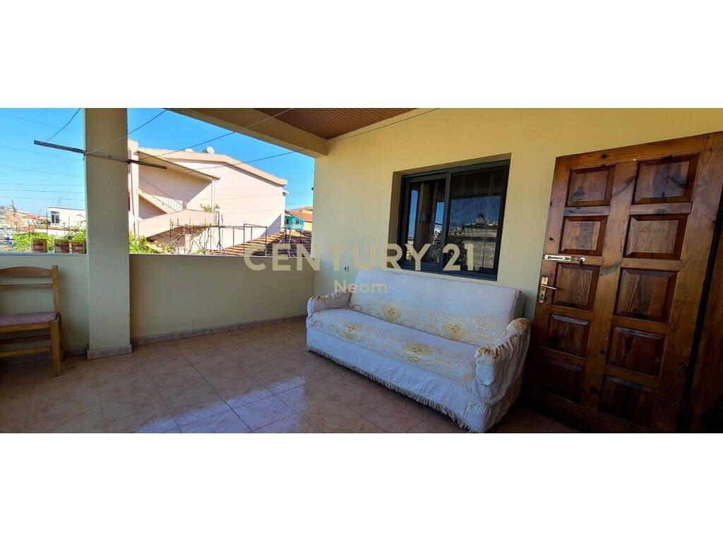 Private house 2+1 for rent at Jordan Misja St.!