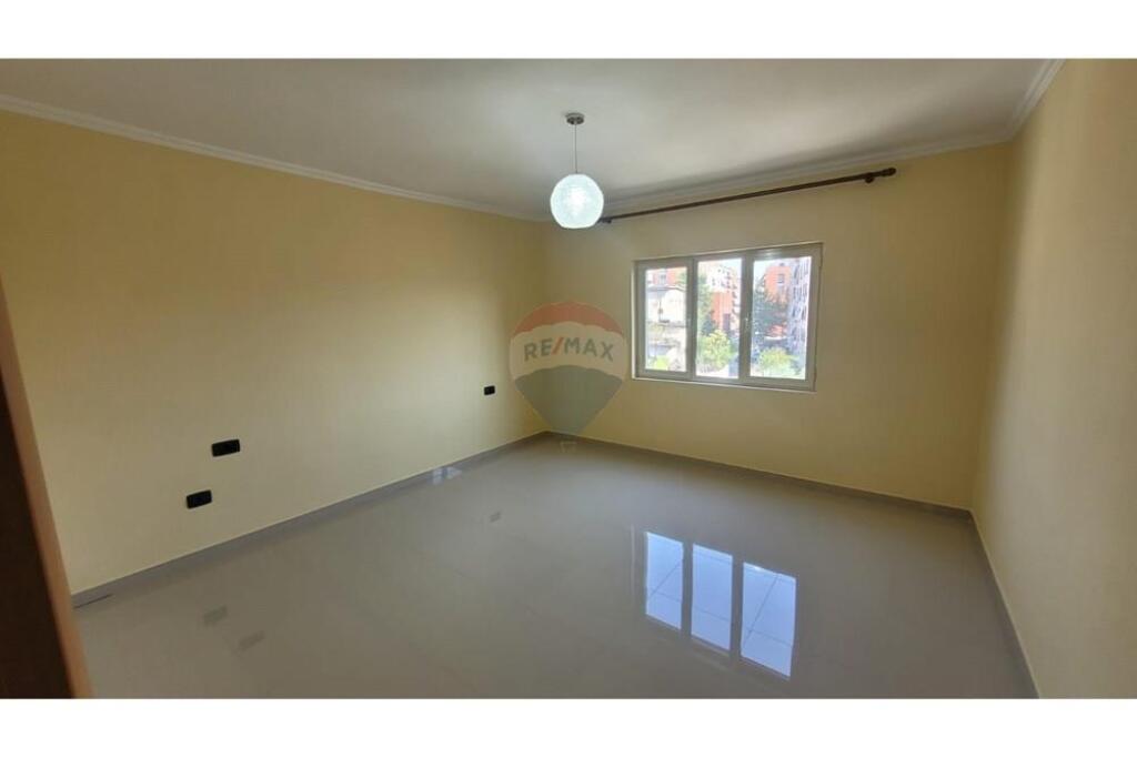 Apartament 2+1 me qira prane Brrylit