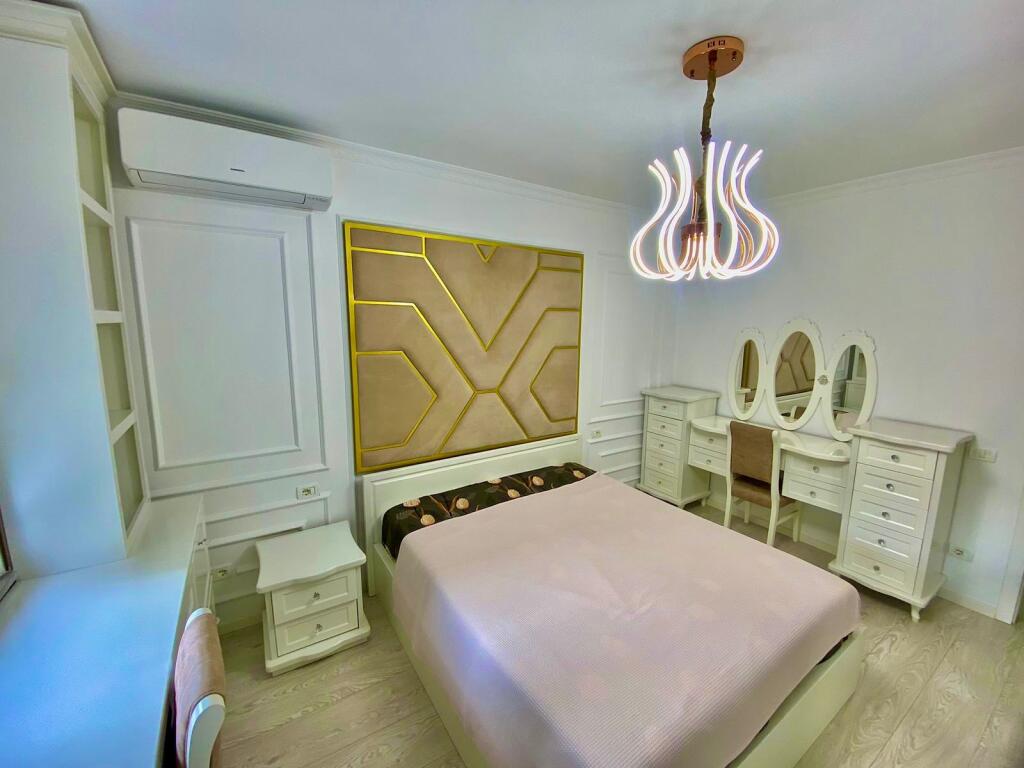 apartament 3+1+2 me qira dhe ballkon