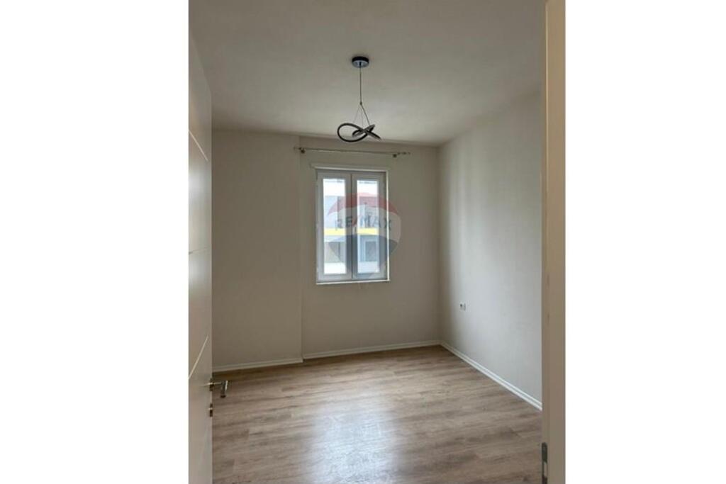 Apartament 3+1 me qira univer city