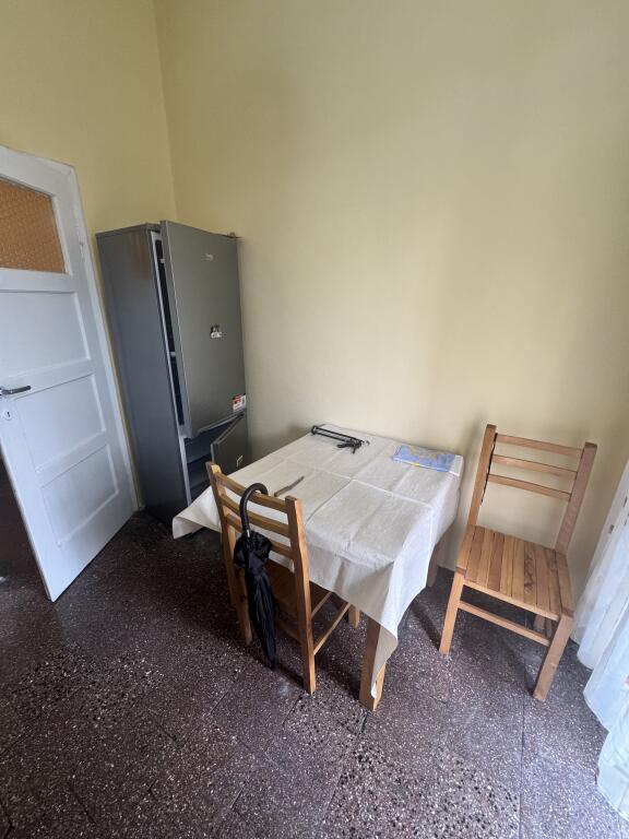 Japim me qera apartament 2+1 Kati 3, 72 m² 450 € (STD. Dinamo prane Lulishte Cajupi)