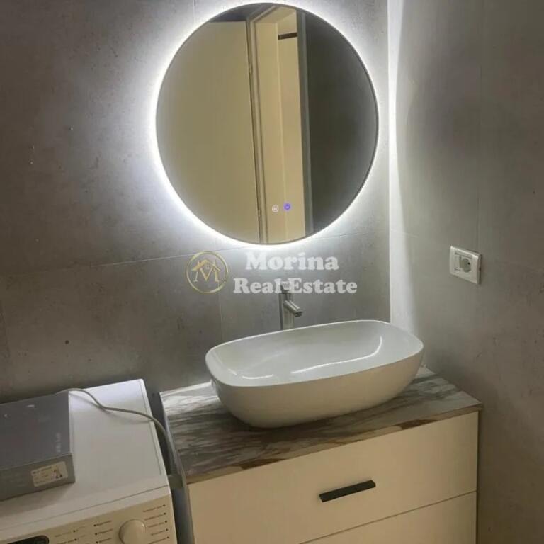 Qera, Apartament 1+1+Bllk, Pazari i Ri, 800 euro/muaj