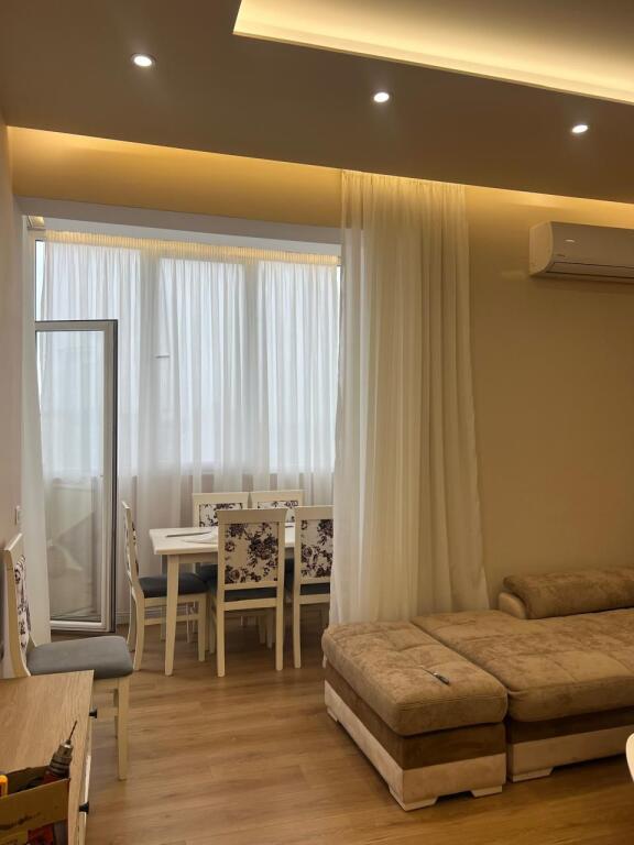 Super 1+1 for Rent on Kavaja Street, Opposite DELIGJIORGJIT