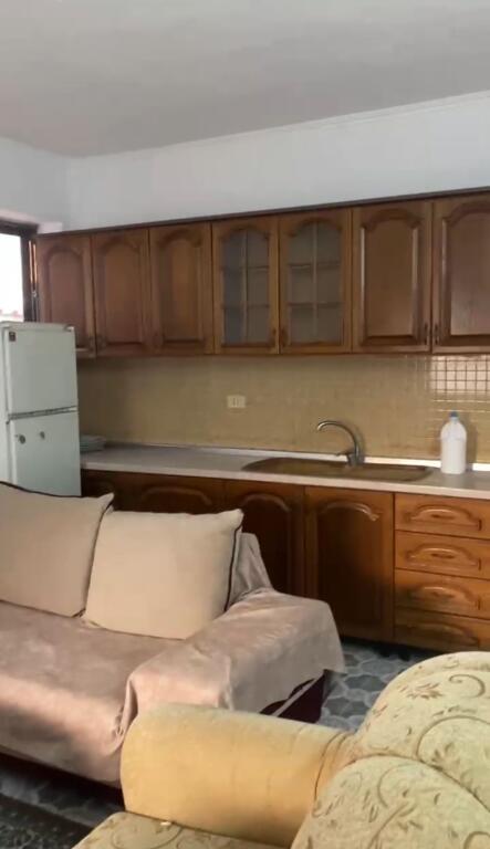 Apartament me qera 2+1 - 📍Rruga Dibrës