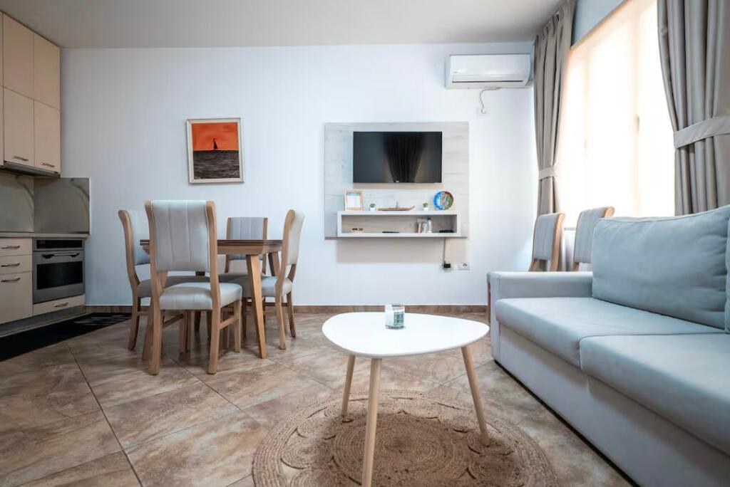 2+1 for rent at Kodra e Diellit