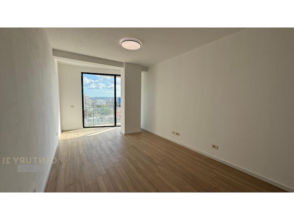 FOR RENT 1+1 APARTMENT + PARKING SPACE AT ''REZIDENCA MINE PEZA''