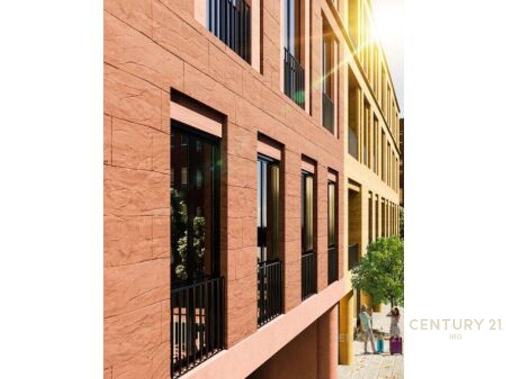 Apartament Modern 3+1+2 me Verandë 🌟 – Tek Shkolla e Kuqe, Tiranë!