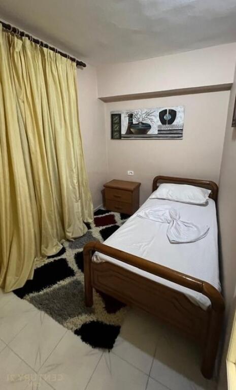 TE KAFE FLORA JAPIM APARTAMENT 2+1 ME QIRA