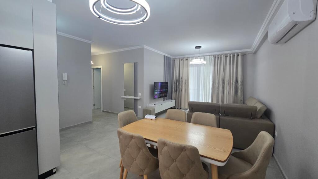 Apartment (2+1+2) plus parking space for rent, Dry Lake