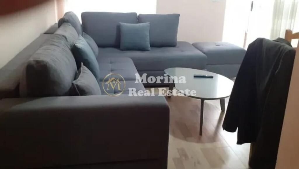 Rent, Apartment 2+1+2Bllk Komuna Parisit, 600 euro/month