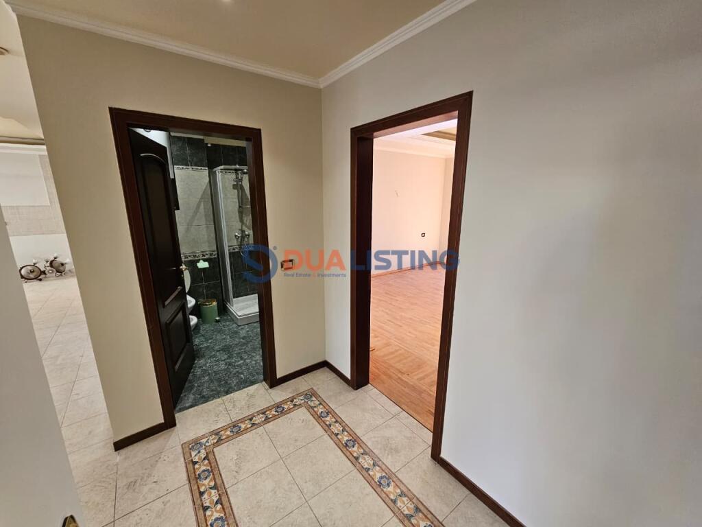 Apartment 2+1 for sale near Cafe Roma, Bllok !