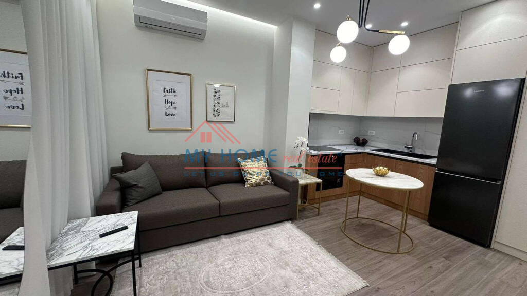 Apartment 1+1 for rent near the Train Station