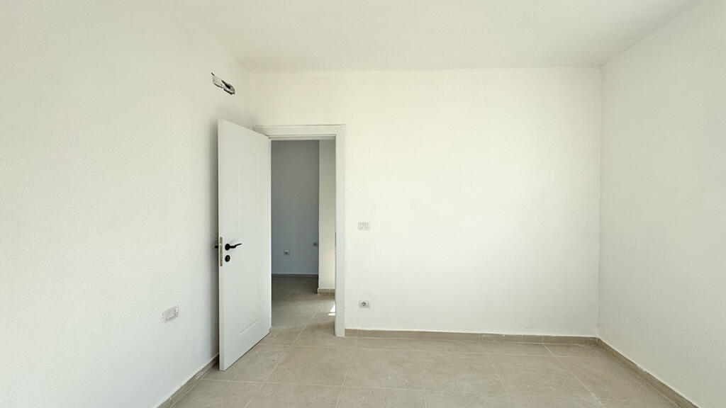 Apartament 2+1 për Shitje në Golem, Durrës. 90m2