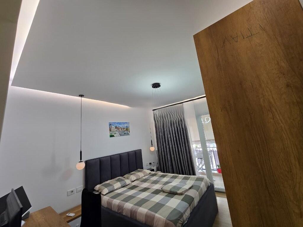 SHITET APARTAMENT 2+1+2+POST PARKIMI NE ZONEN E ALI DEMIT 280,000 €