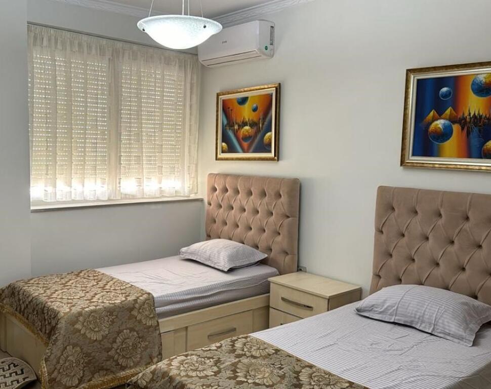 Jepet me qera apartament 2+1+1 banjo +1 ballkon në katin e 5-të,me ashensor,don bosko