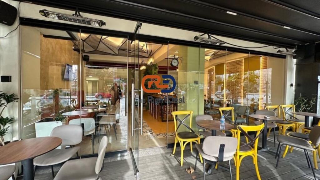 Investment opportunity! At Vasil Shanto, Business premises Bar-Cafe for sale, Near Unaza!