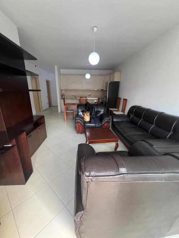 Astir,affittasi appartamento 2+1! 550 Euro