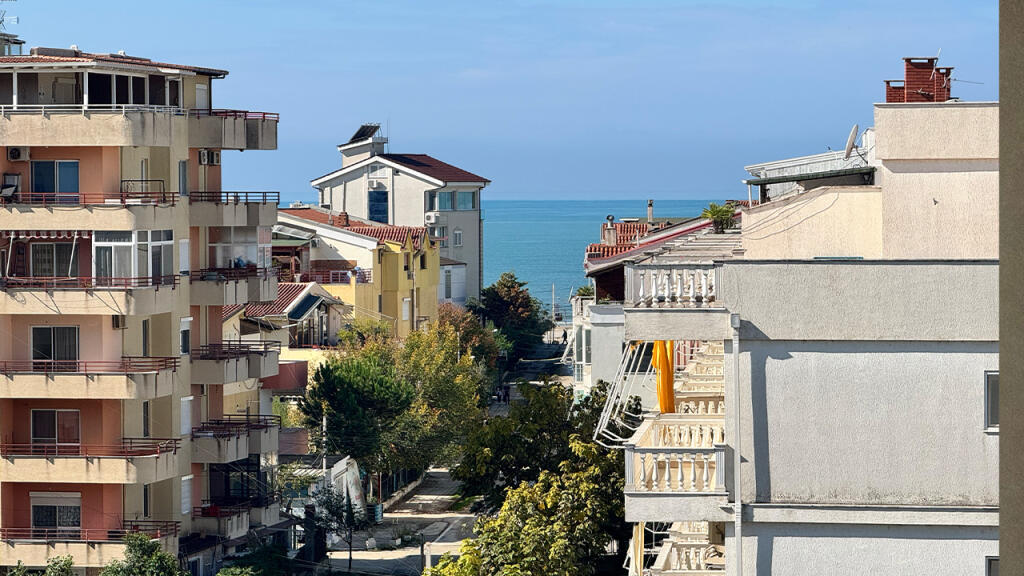 Apartament 2+1 për Shitje në Golem, Durrës. 90m2