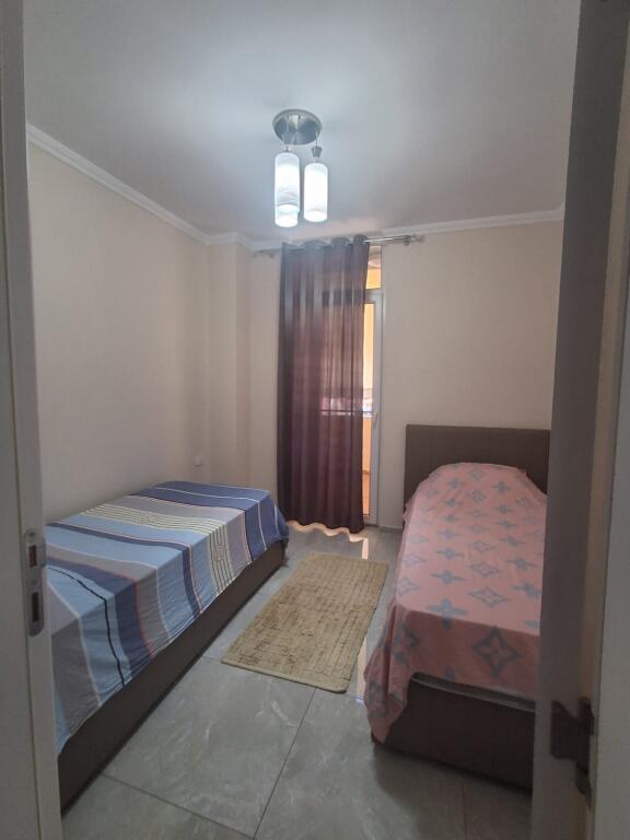 Apartament 2+1, Ish Fusha Tatimet!
