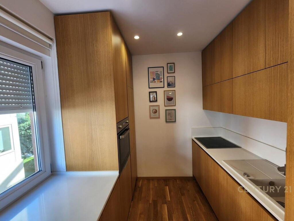 Apartament me qera 3+1 tek Touch of the Sun!