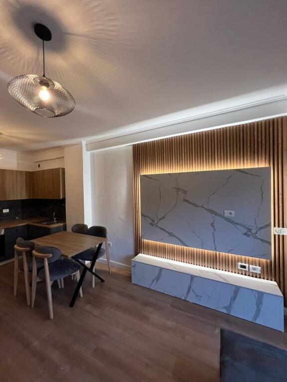 shesim super apartament tek shkembi kavajes