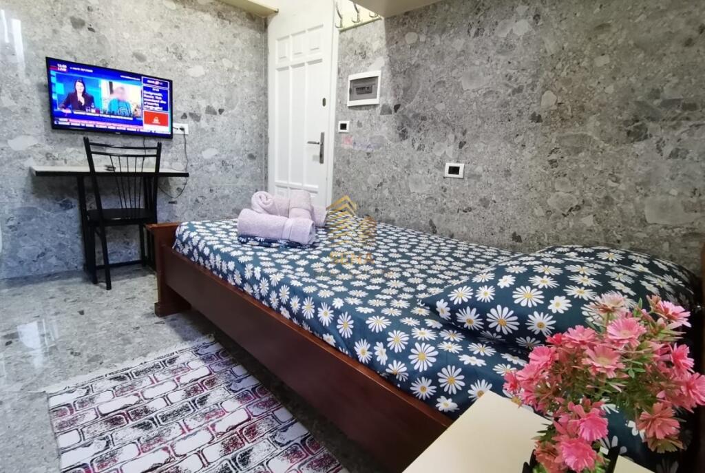 Qira, Garsoniere, Rruga Siri Kodra, 320 Euro/muaj