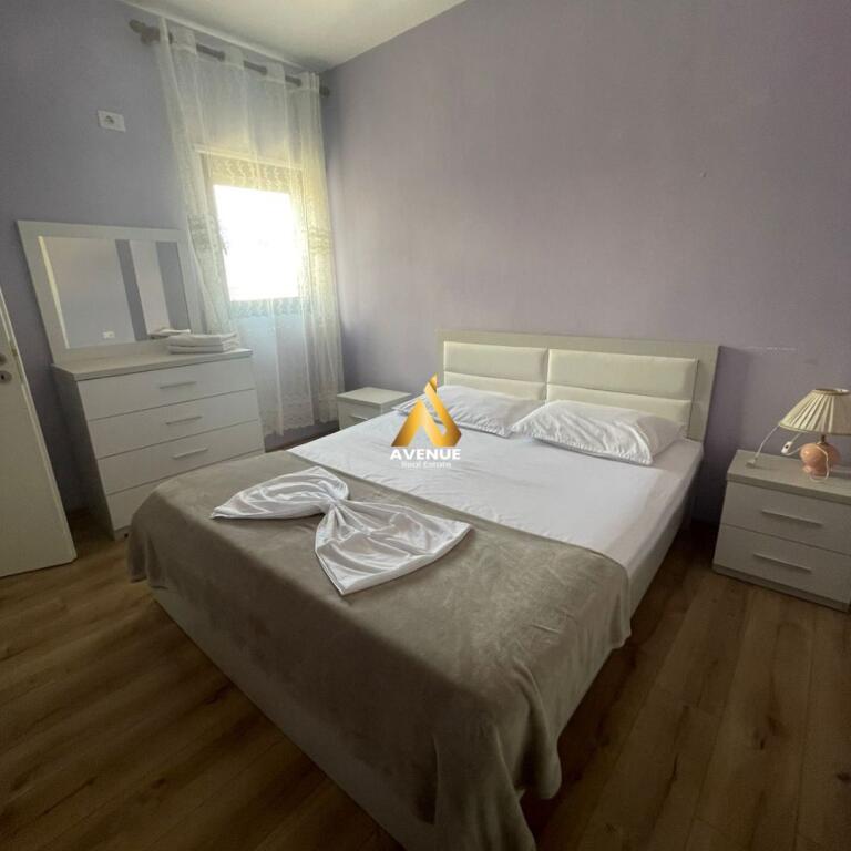JEPET ME QIRA APARTAMENT 1+1+ PARADHOMË, PRANË OBSERVATORIT, SELVIA, TIRANË.