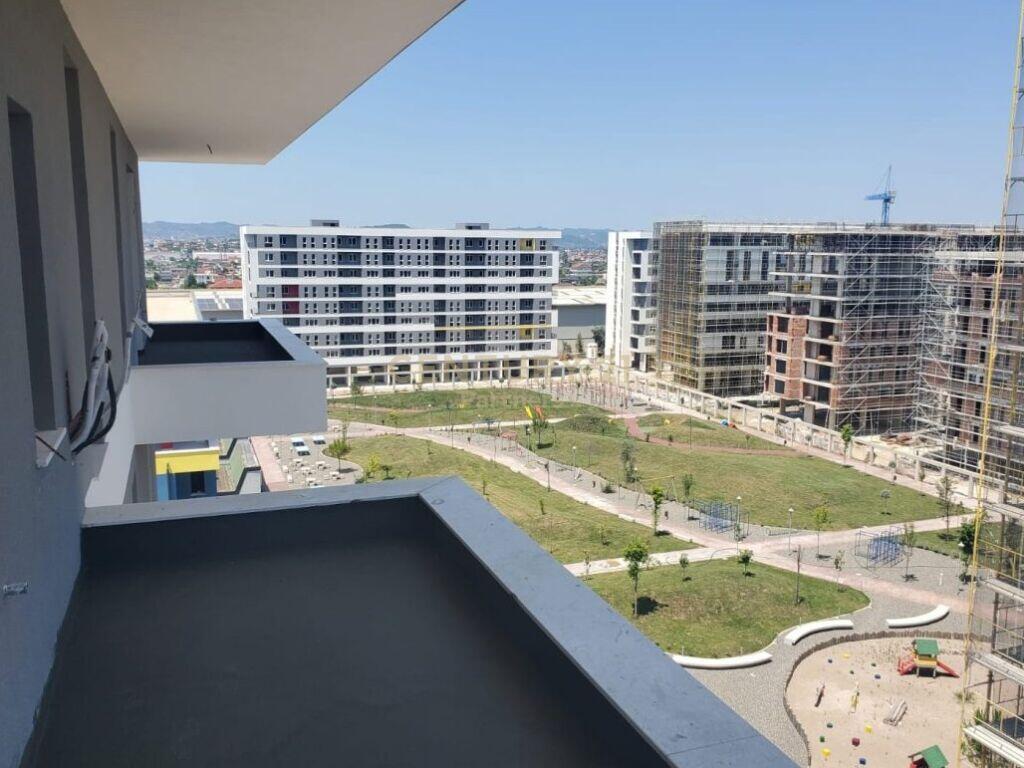 Appartamento 1+1 in vendita a Univers City