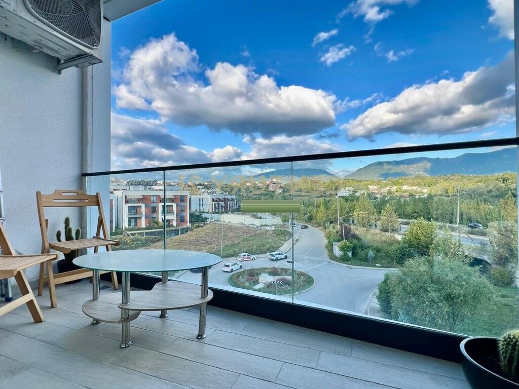 JEPET ME QERA, APARTAMENT DELUXE 1+1 me POST PARKIMI &amp; PAMJE