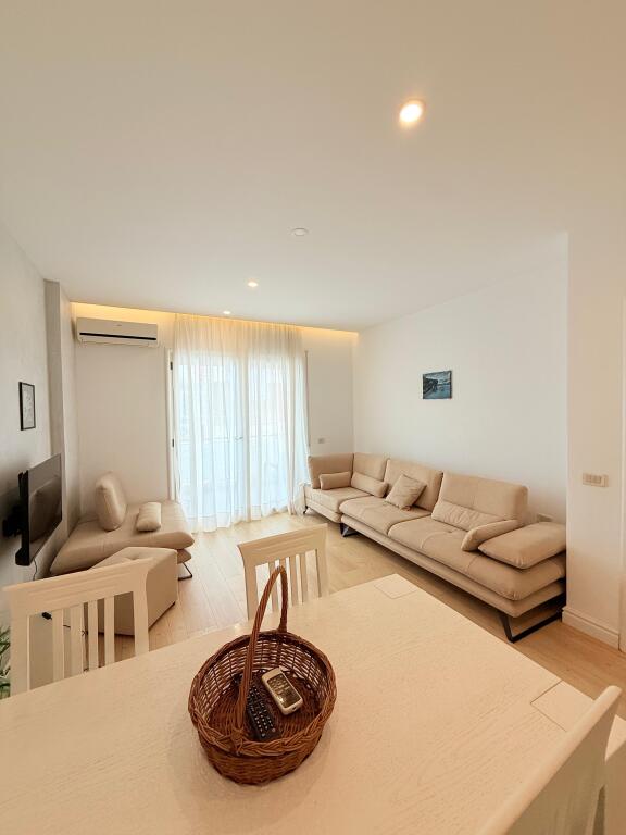 📌 Apartment 1+1 with sea view for rent in Lungomare, Vlora