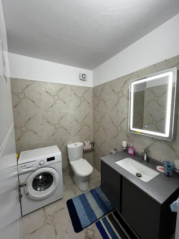 SHITET SUPER APARTAMENT 3+1+2 NE VOLLGA DURRES