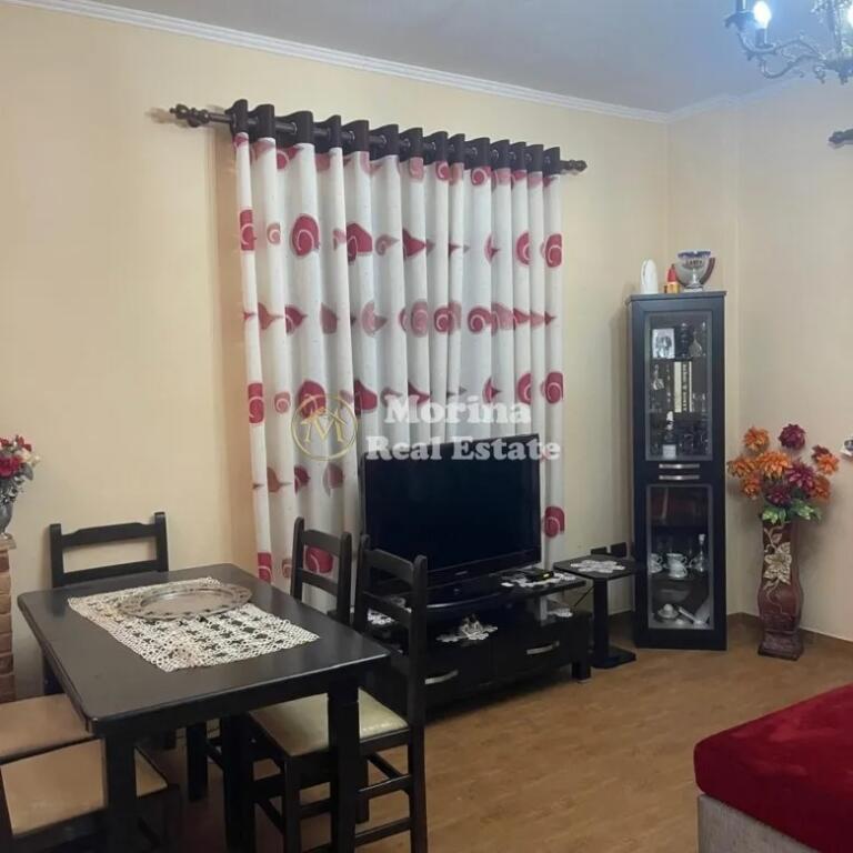 Rent, Duplex 3+2, Shkoze, 700 euro/month