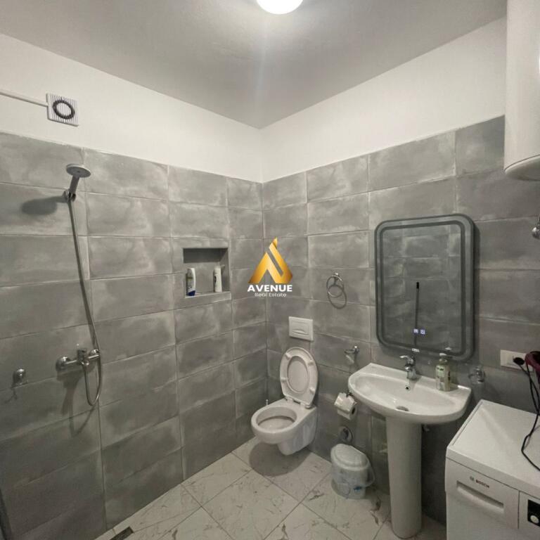 JEPET ME QIRA APARTAMENT 1+1+ PARADHOMË, PRANË OBSERVATORIT, SELVIA, TIRANË.