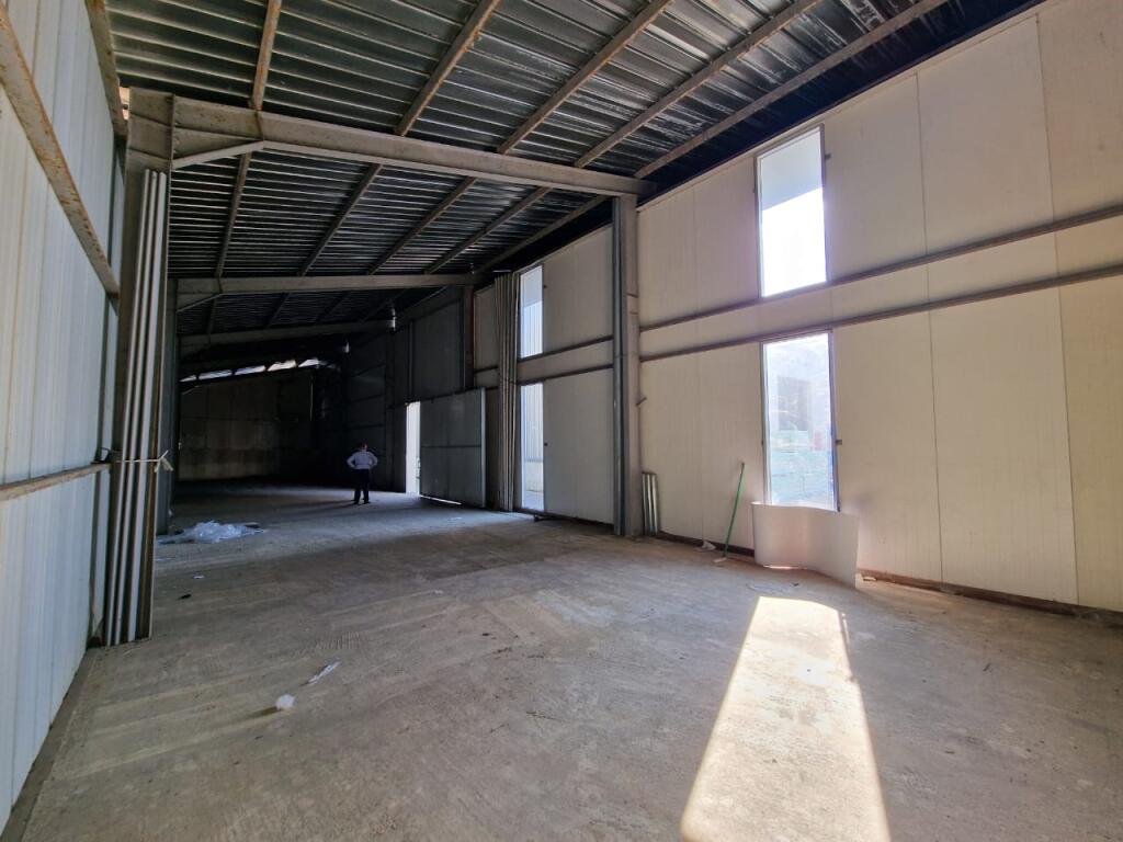 Capannone City Park in affitto