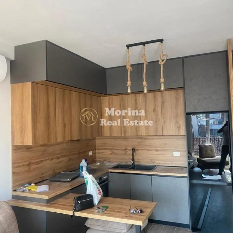 Qera, Apartament 1+1+Bllk, Pazari i Ri, 800 euro/muaj