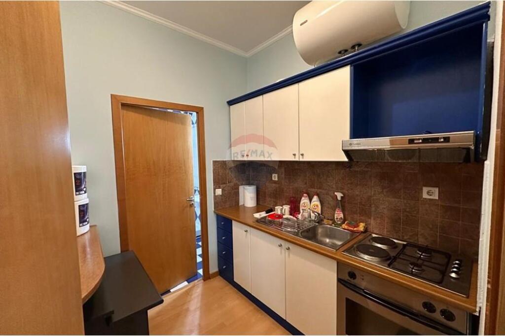 Apartament - Për Shitje - Sheshi Skënderbej, Tiranë (ID: 530191070-31)