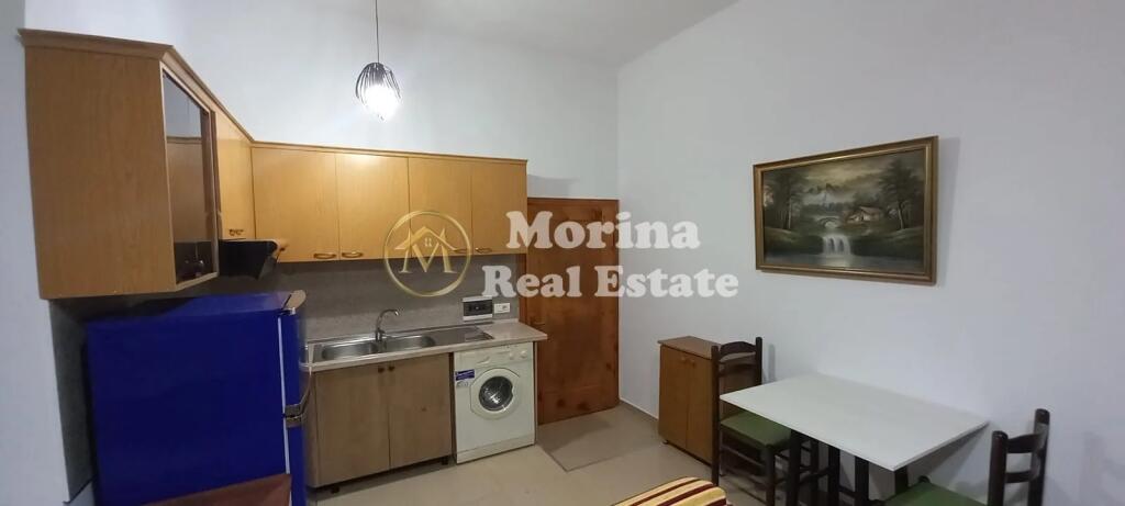Qera, Garsoniere + Parkim, Shkoze, 330 euro/muaj