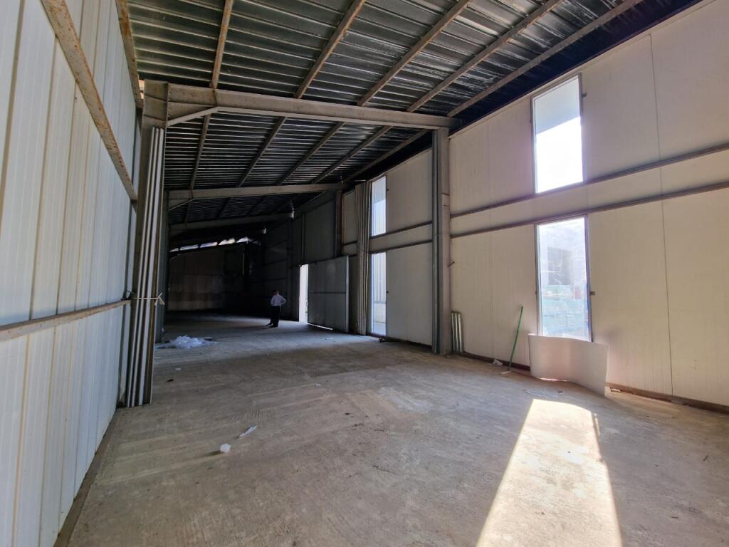 Capannone City Park in affitto