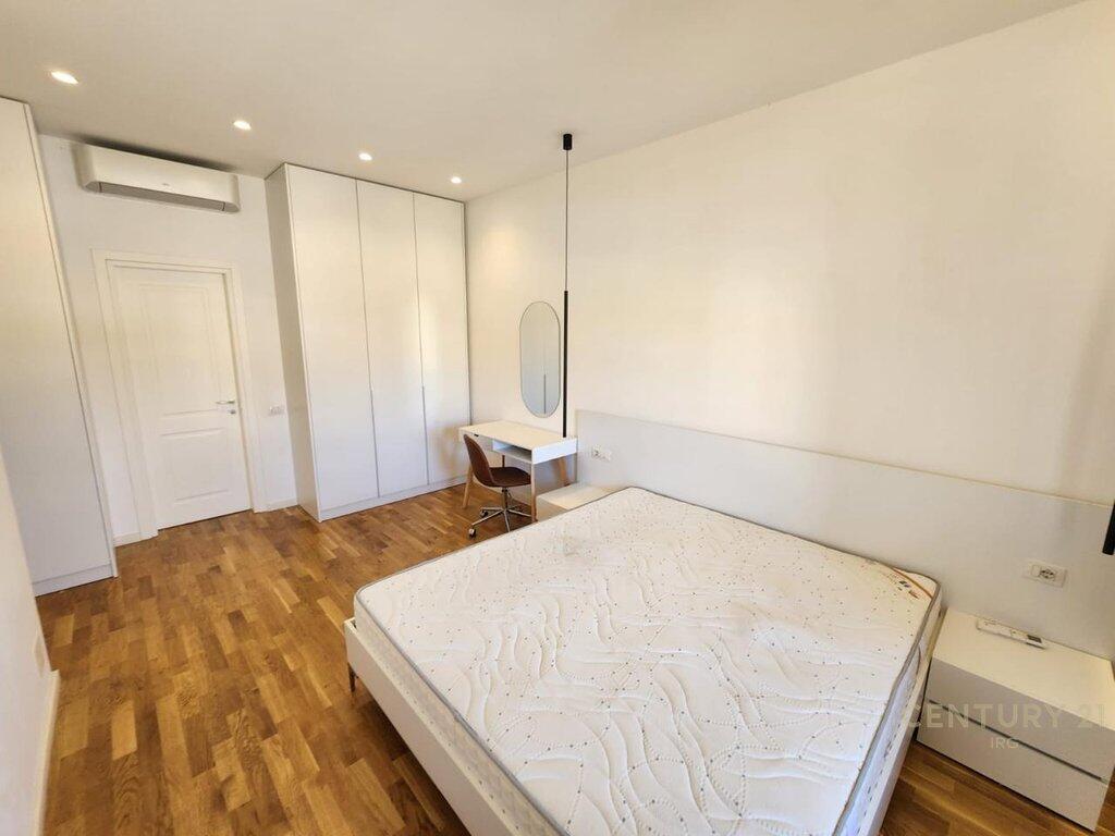 Apartament me qera 3+1 tek Touch of the Sun!