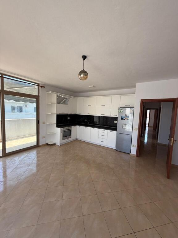 APARTAMENT 3+1+2 ME QIRA - ASTIR